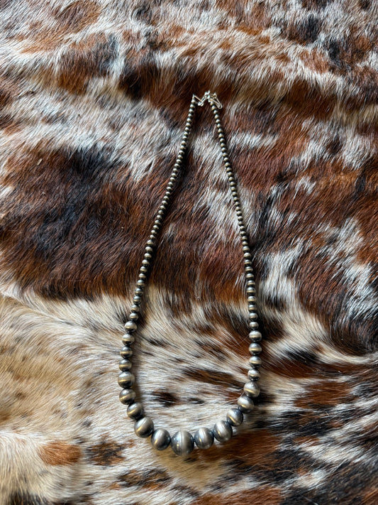 Silver Spur Necklace